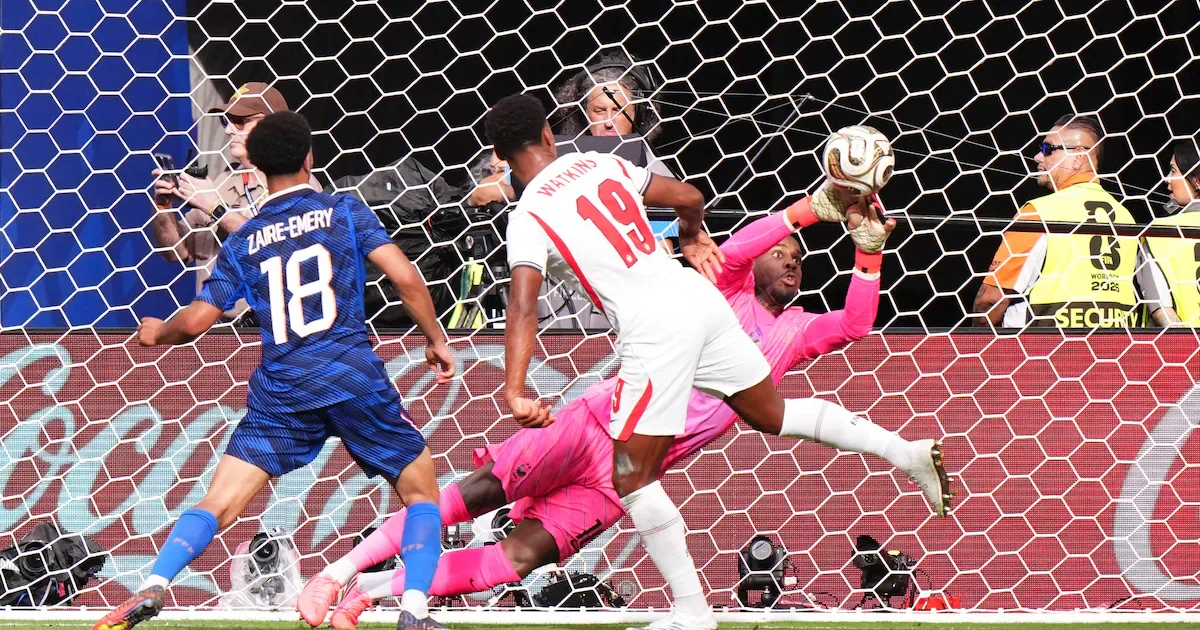 England Triumphs Over France in Thrilling 6-4 World Cup Playoff