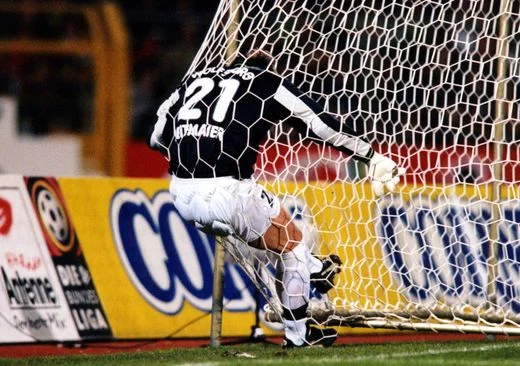 Chilling Out: The Most Memorable Photos of Footballers in Hammocks
