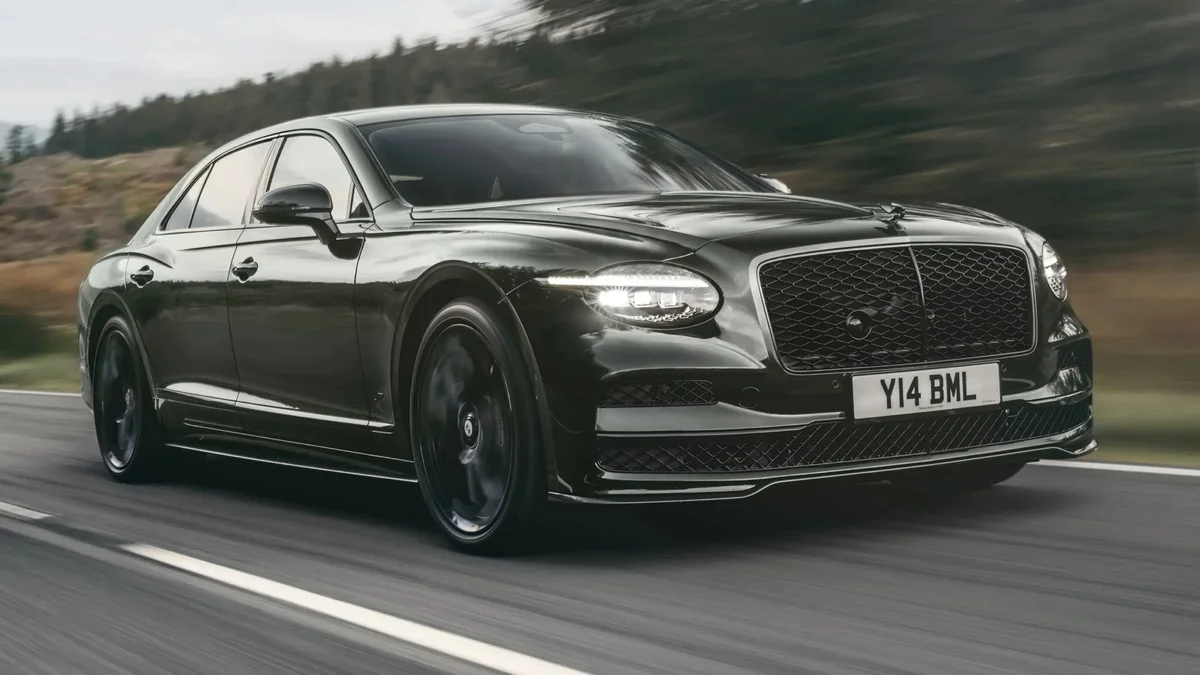 Bentley Updates the Flying Spur and Moves Away from a Design Held Since 1962